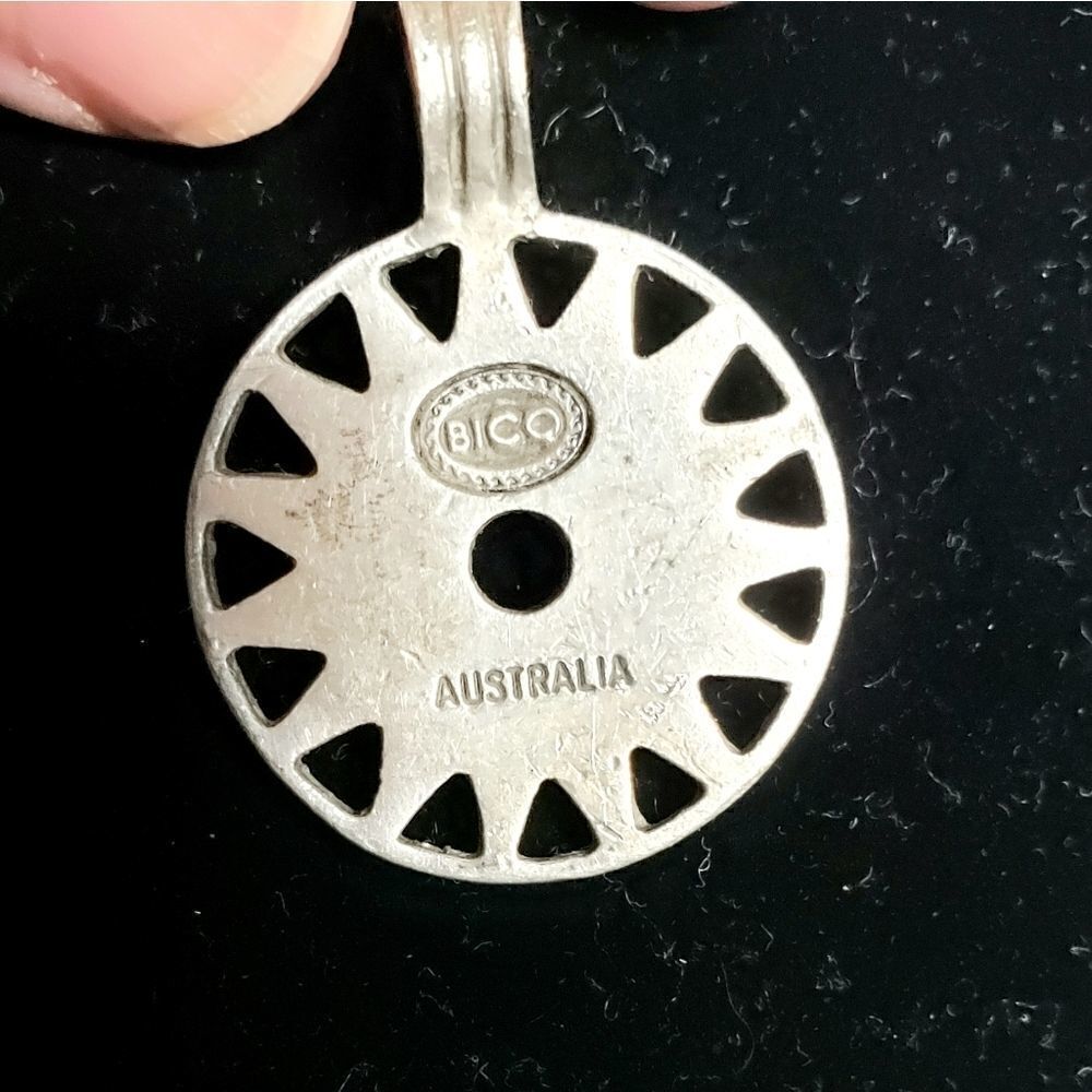 Bico | Australian Silver Pendant - Picture 3 of 3